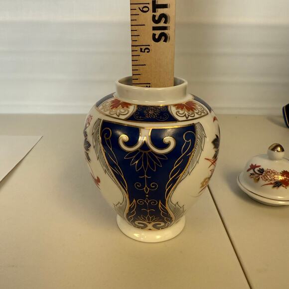 Vintage Japanese Porcelain Imari Ginger Jar Small Size Trinket Pot Box Lidded - Picture 11 of 12